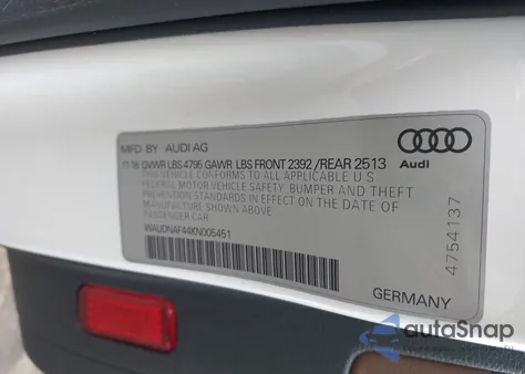 2019 Audi A4 45 Premium из США, поврежденный, VIN WAUDNAF44KN005451